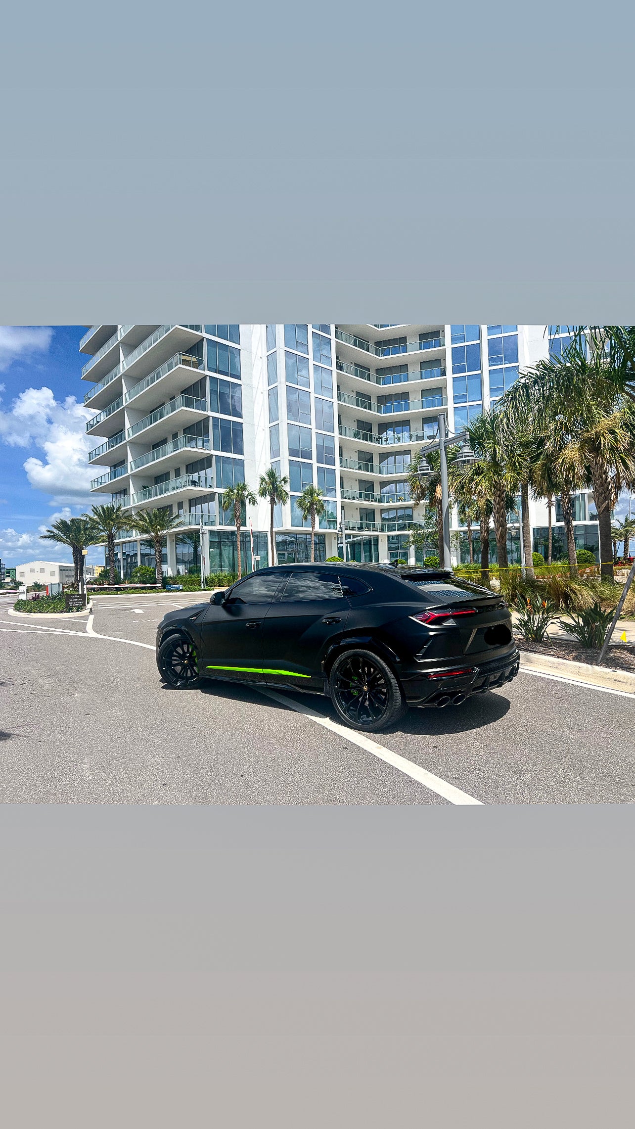 2022 Lamborghini Urus S