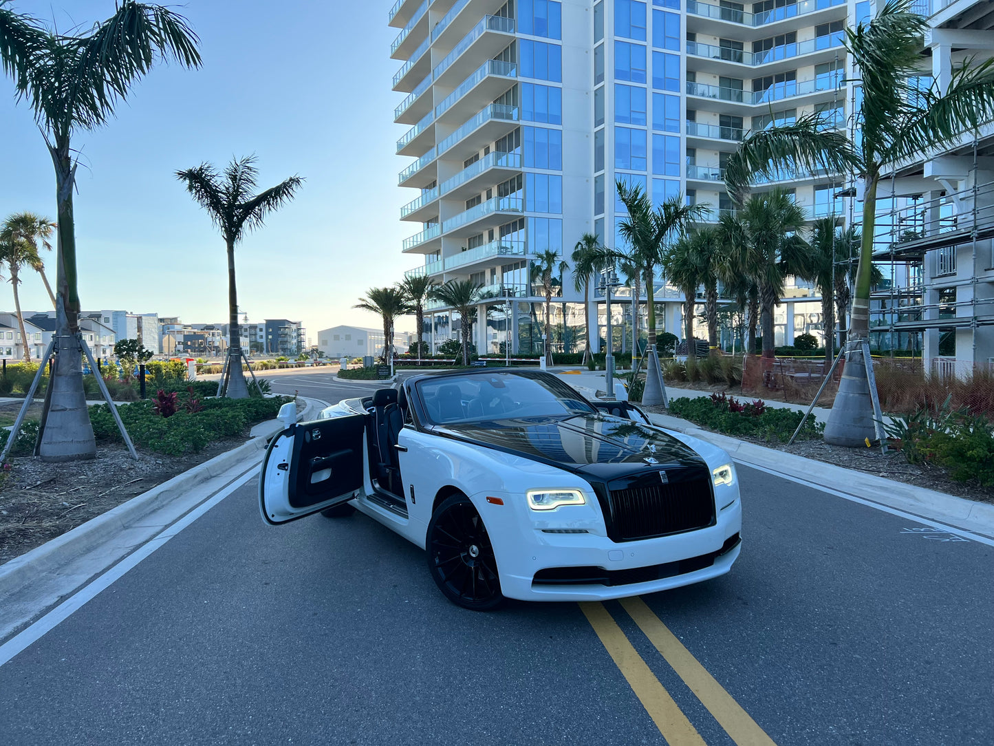 2017 Rolls-Royce Dawn