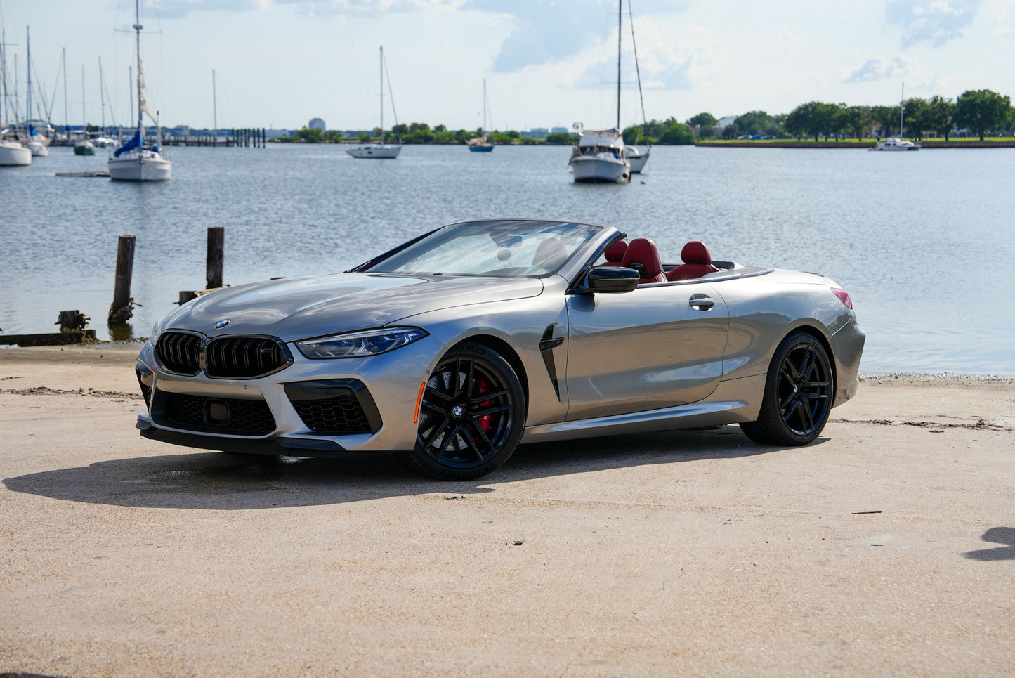 2022 BMW M8 Convertible – Rent in Tampa