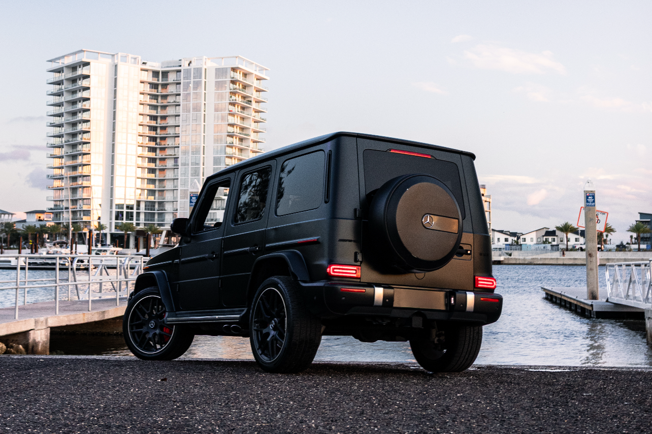 2020 - Mercedes Benz G63 Black