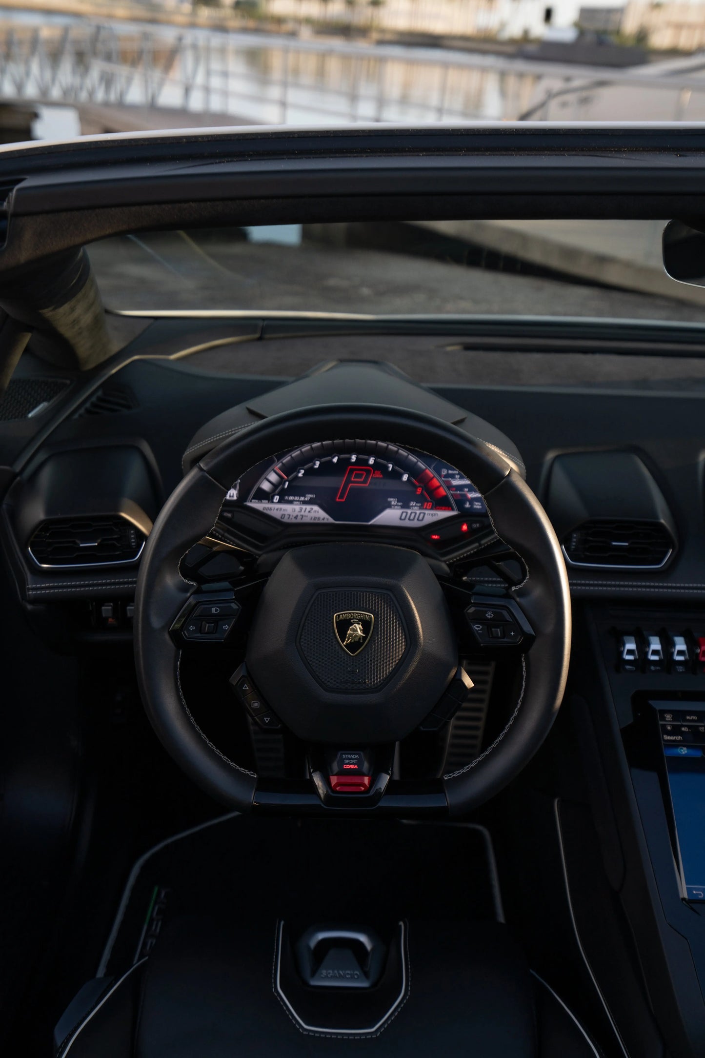 interior view lamborghini huracan
