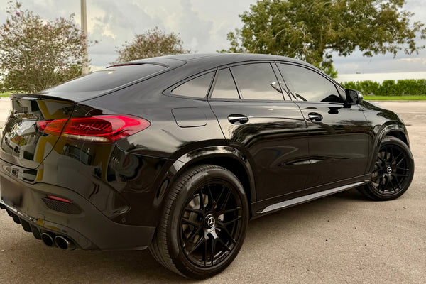 2023 Mercedes GLE53 Black on red - three quarter rear - black mercedes gle53