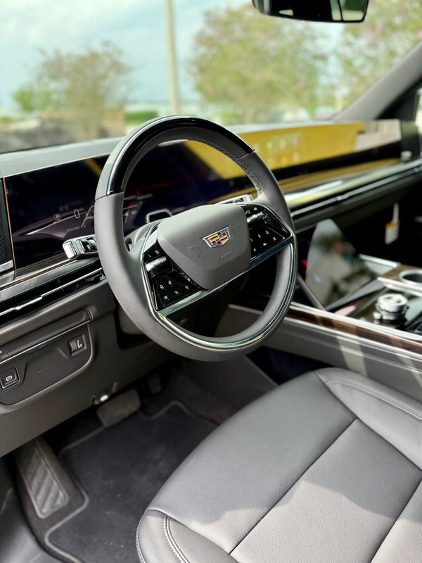 2025 Cadillac Escalade ESV w stars ✨ - interior - black cadillac escalade-esv