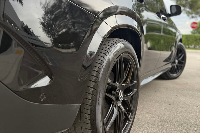 2023 Mercedes GLE53 Black on red - three quarter rear - black mercedes gle53