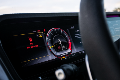 2020 - Mercedes Benz G63 Black