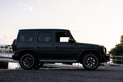 2020 - Mercedes Benz G63 Black